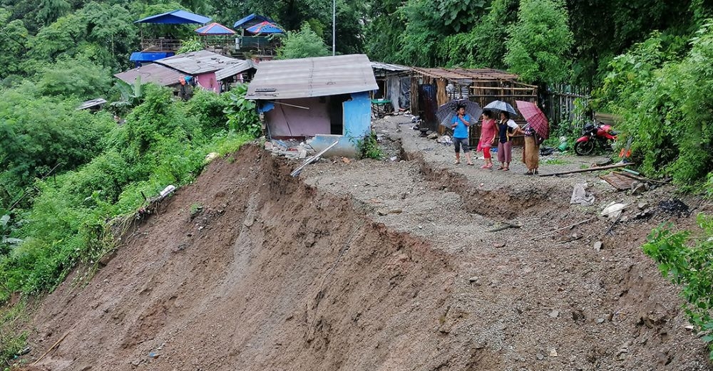 alt
